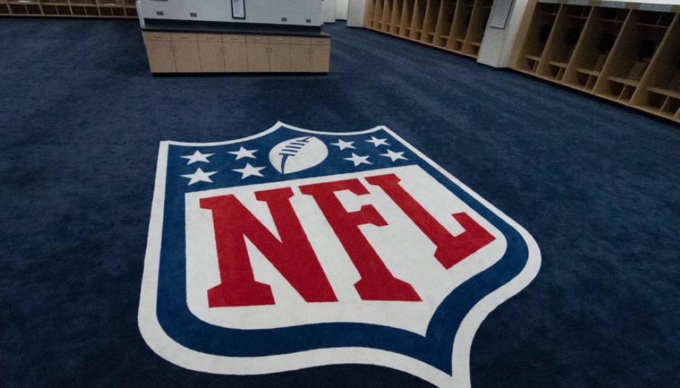 NFL Week 18: Divisional Rivalries Heat Up as Season Wraps